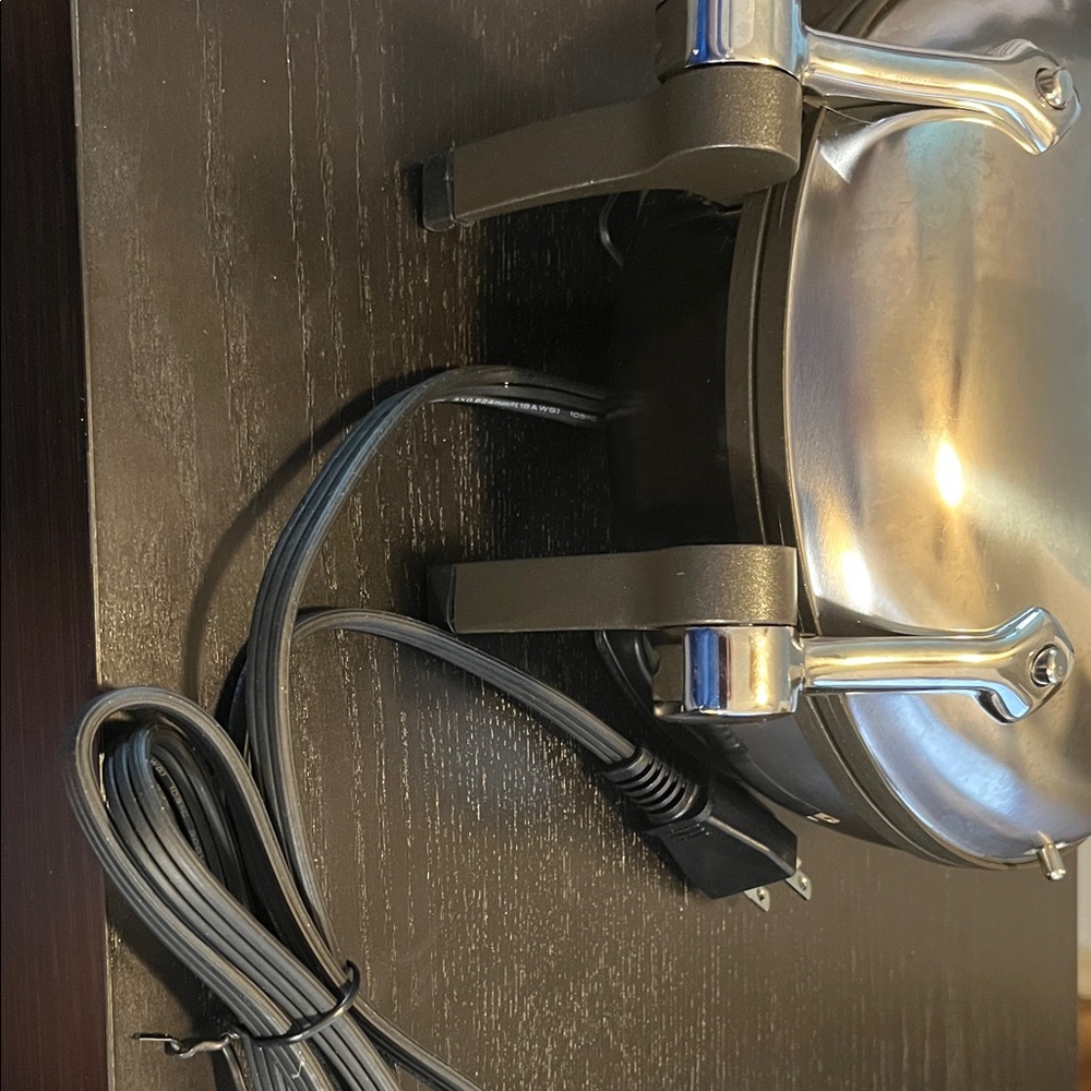 All-Clad classic round Stainless Steel Waffle Maker - Silver (used once) - Picture 8 of 8